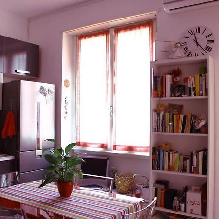 Apartamento Comfortable Studio Flat By The Navigli Milán Exterior foto